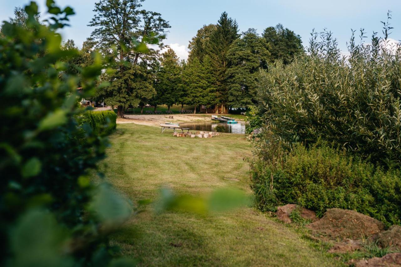 Resort Lesak Chlum u Trebone Zewnętrze zdjęcie