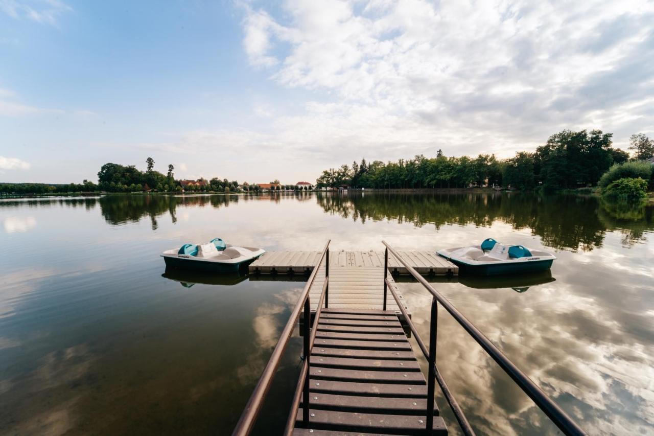 Resort Lesak Chlum u Trebone Zewnętrze zdjęcie